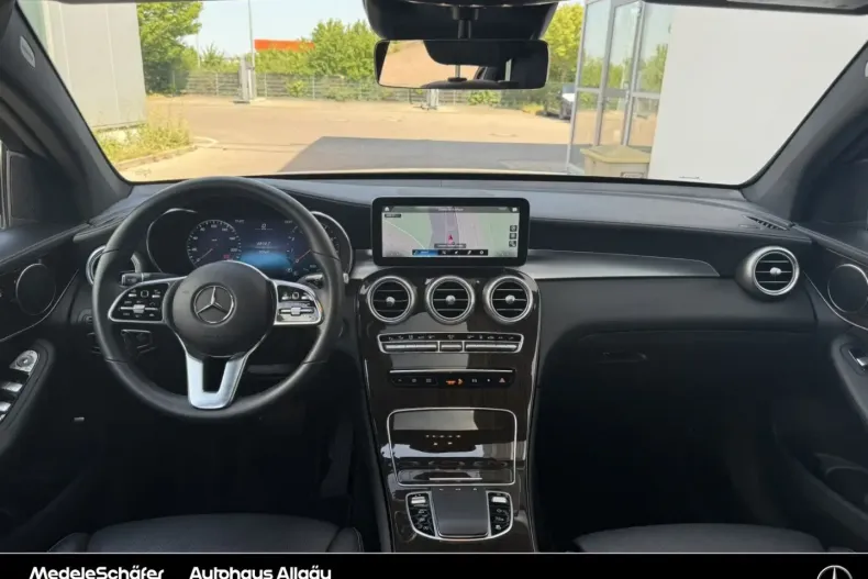 Mercedes-Benz GLC 300 din 2023 cu 51.067 km - oferta MER161777 - foto 8