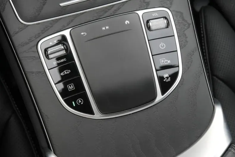 Mercedes-Benz GLC 300 din 2023 cu 83.167 km - oferta MER161778 - foto 9