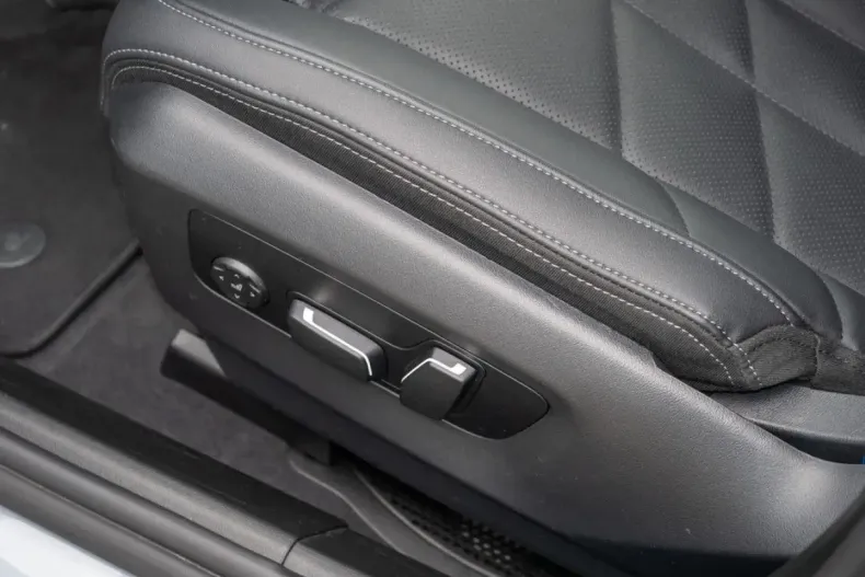 BMW 520 din 2024 cu 24.946 km - oferta BMW161780 - foto 17