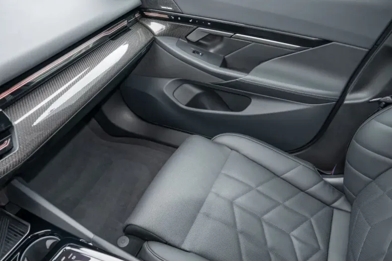 BMW 520 din 2024 cu 24.946 km - oferta BMW161780 - foto 20