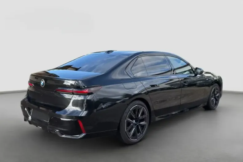 BMW 740 din 2023 cu 56.990 km - oferta BMW161783 - foto 6
