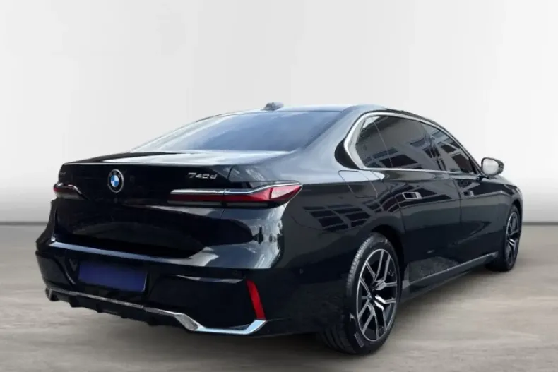 BMW 740 din 2024 cu 4.900 km - oferta BMW161784 - foto 6