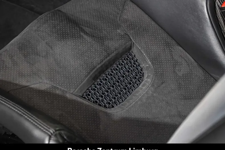 Porsche 992 din 2023 cu 17.230 km - oferta POR161790 - foto 20