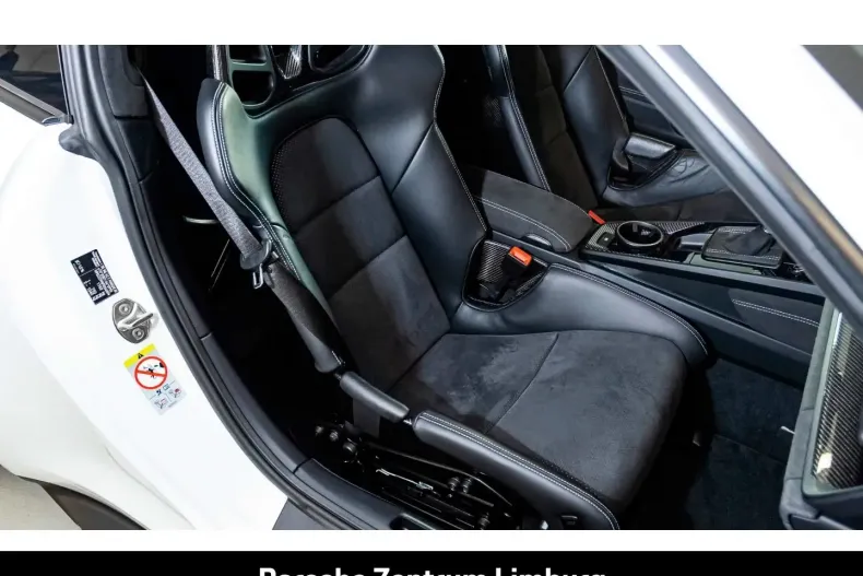 Porsche 992 din 2023 cu 8.815 km - oferta POR161791 - foto 19