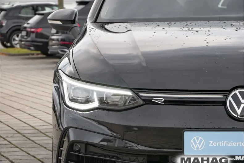 Volkswagen Golf din 2023 cu 49.141 km - oferta VOL161795 - foto 7