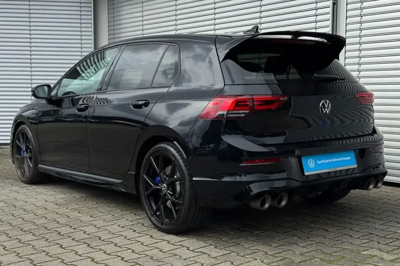 Volkswagen Golf din 2024 cu 9.995 km - oferta VOL161797 - foto 5