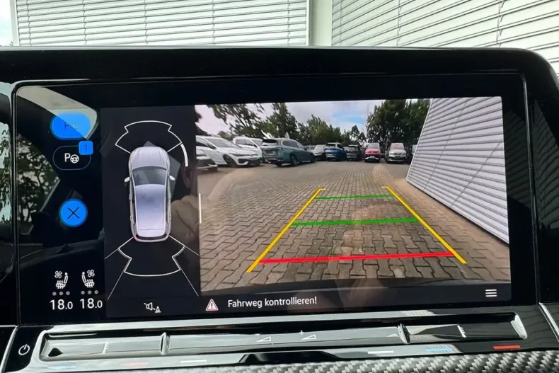 Volkswagen Golf din 2024 cu 9.995 km - oferta VOL161797 - foto 18