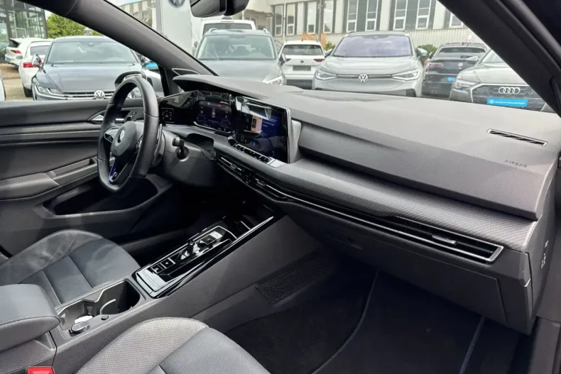 Volkswagen Golf din 2022 cu 79.600 km - oferta VOL161801 - foto 13