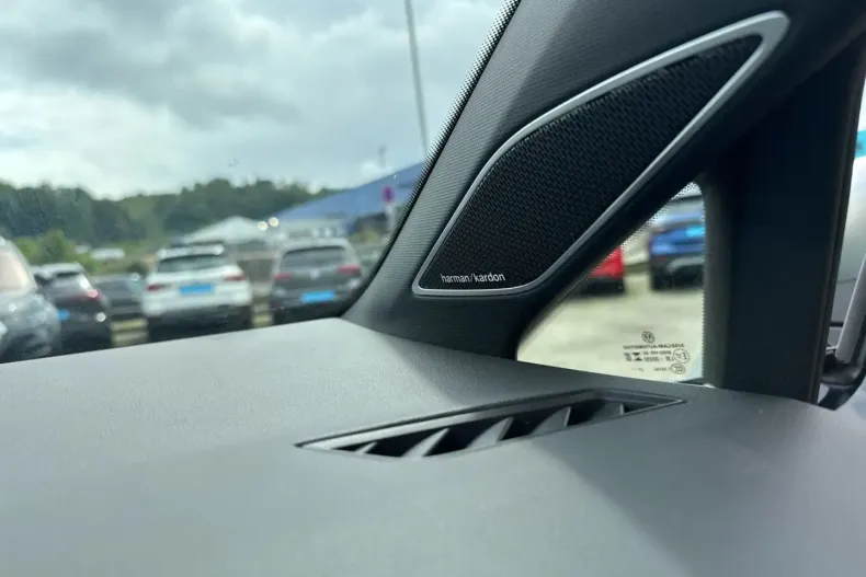 Volkswagen Golf din 2022 cu 79.600 km - oferta VOL161801 - foto 16