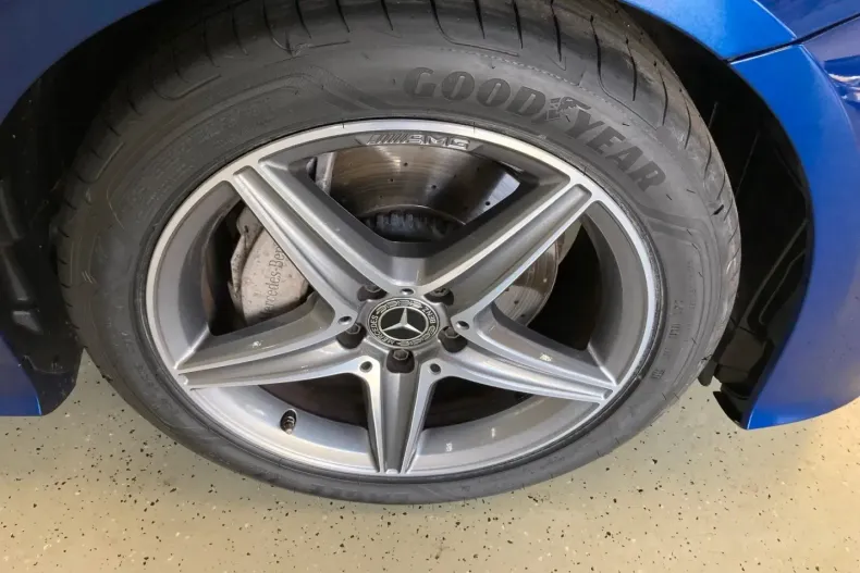 Mercedes-Benz E 200 din 2020 cu 64.706 km - oferta MER161804 - foto 9