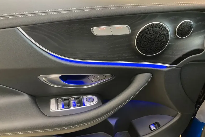 Mercedes-Benz E 200 din 2020 cu 64.706 km - oferta MER161804 - foto 11