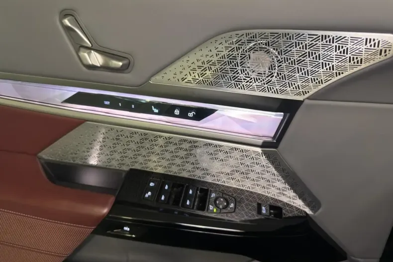 BMW 740 din 2024 cu 42.890 km - oferta BMW161806 - foto 11