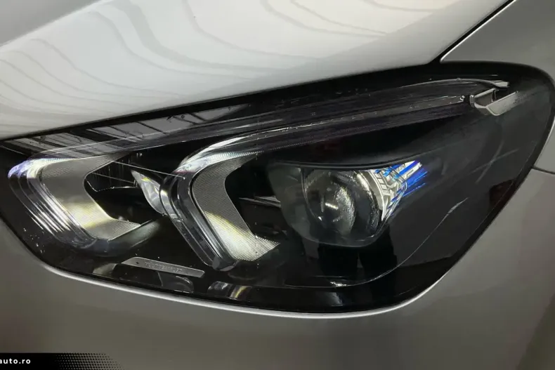 Mercedes-Benz GLE 400 din 2021 cu 99.091 km - oferta MER161809 - foto 16