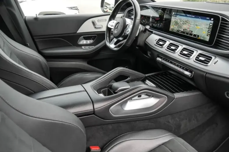 Mercedes-Benz GLE 400 din 2022 cu 94.665 km - oferta MER161810 - foto 3