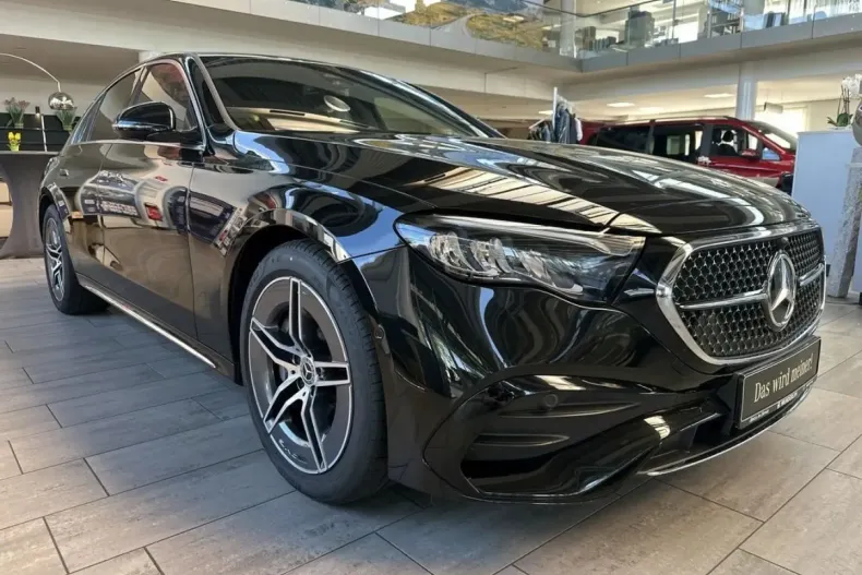 Mercedes-Benz E 200 din 2024 cu 21.831 km - oferta MER161814 - foto 1