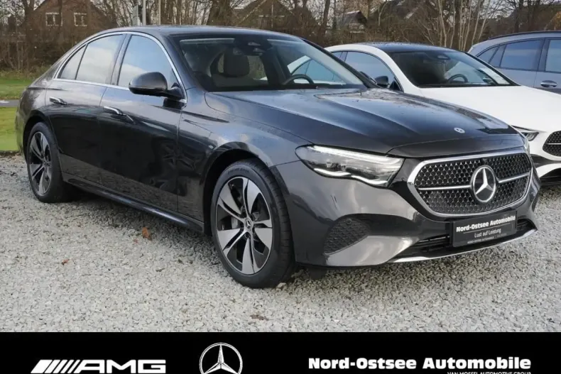 Mercedes-Benz E 300 din 2024 cu 15.362 km - oferta MER161816 - foto 1