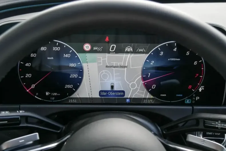 Mercedes-Benz E 200 din 2024 cu 10.359 km - oferta MER161817 - foto 10