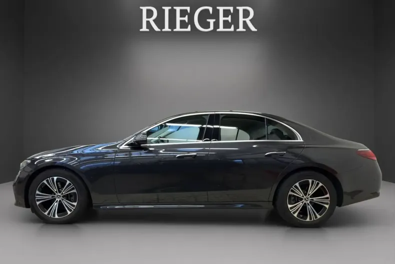 Mercedes-Benz E 200 din 2024 cu 22.627 km - oferta MER161818 - foto 5