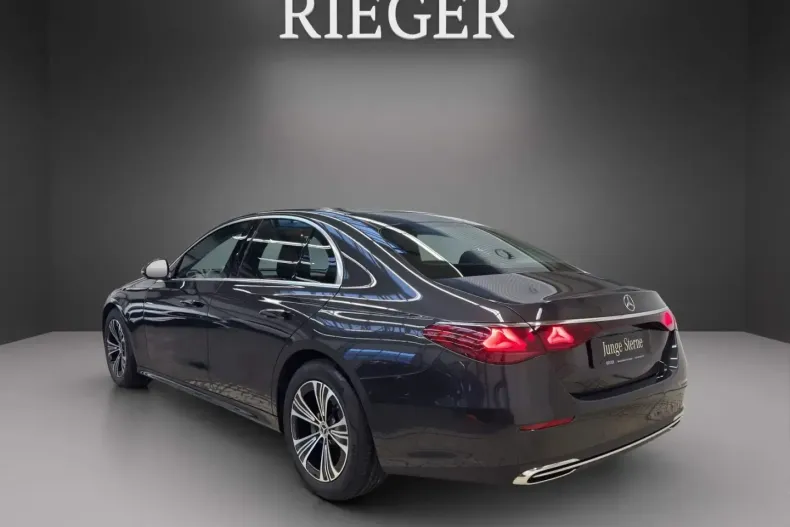 Mercedes-Benz E 200 din 2024 cu 22.627 km - oferta MER161818 - foto 9