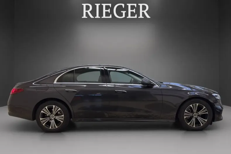 Mercedes-Benz E 200 din 2024 cu 22.627 km - oferta MER161818 - foto 14