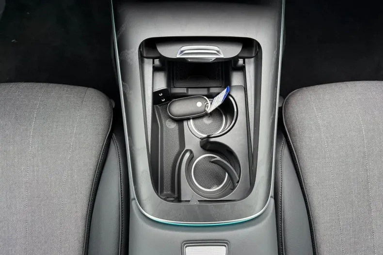 Mercedes-Benz E 200 din 2024 cu 19.729 km - oferta MER161819 - foto 14