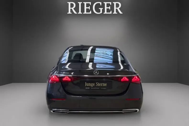 Mercedes-Benz E 200 din 2024 cu 36.815 km - oferta MER161822 - foto 10