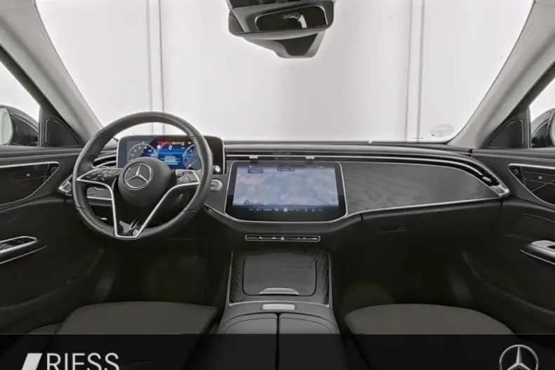 Mercedes-Benz E 220 din 2023 cu 54.894 km - oferta MER161824 - foto 6