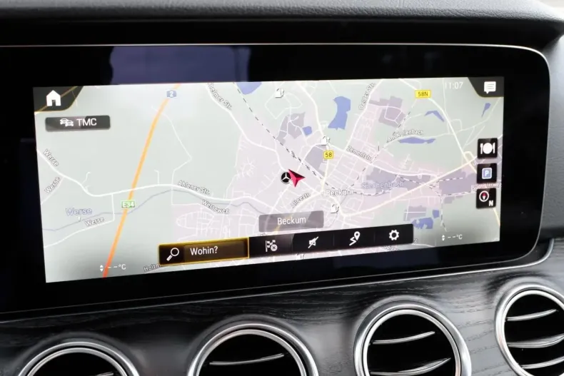 Mercedes-Benz E 300 din 2020 cu 89.153 km - oferta MER161825 - foto 8