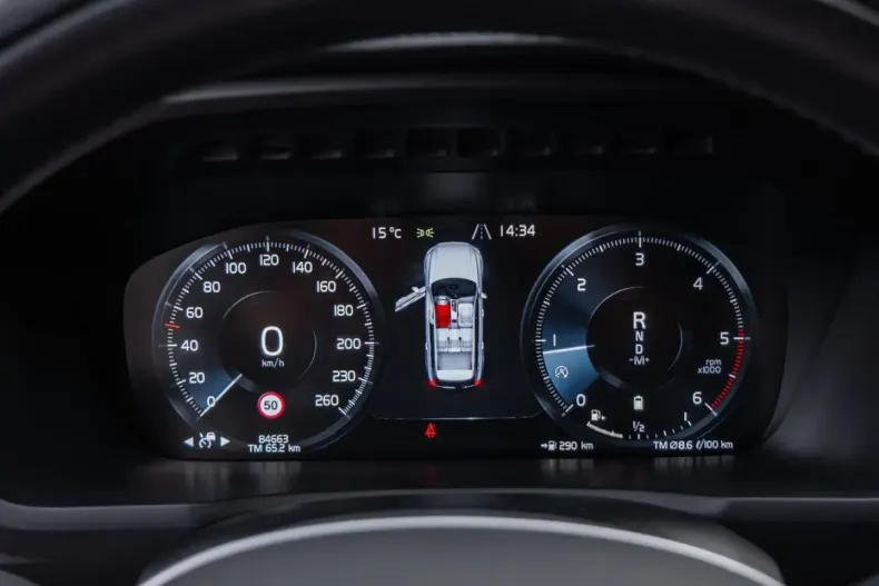 Volvo XC90 din 2021 cu 84.800 km - oferta VOL161830 - foto 14