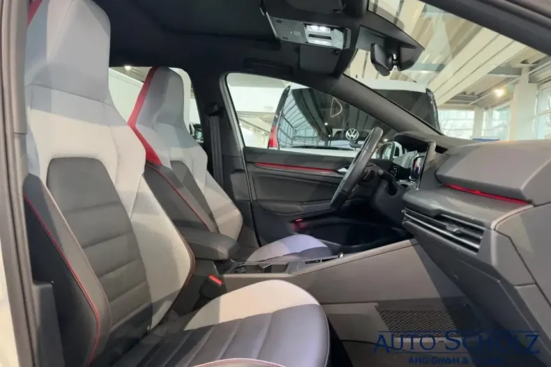 Volkswagen Golf din 2022 cu 44.000 km - oferta VOL161831 - foto 12