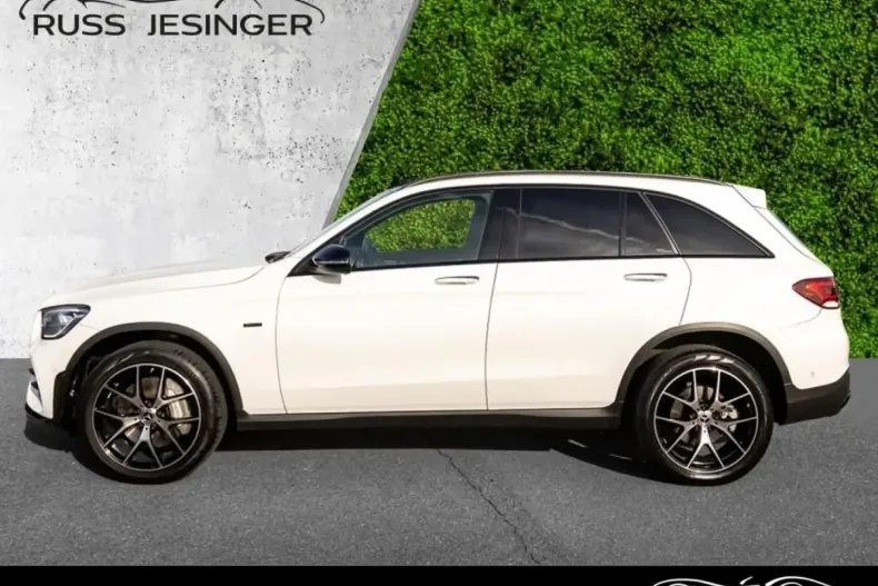 Mercedes-Benz GLC 300 din 2021 cu 52.500 km - oferta MER161832 - foto 2