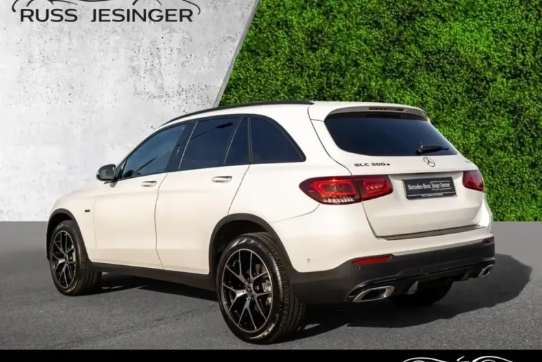 Mercedes-Benz GLC 300 din 2021 cu 52.500 km - oferta MER161832 - foto 3