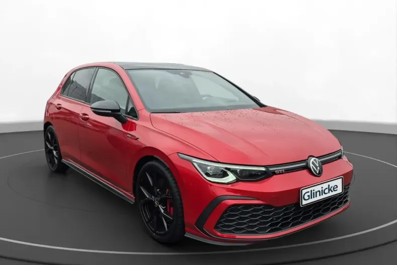 Volkswagen Golf din 2022 cu 49.500 km - oferta VOL161833 - foto 1