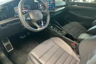 Volkswagen Golf din 2024 cu 14.900 km - oferta VOL161835 - foto 8