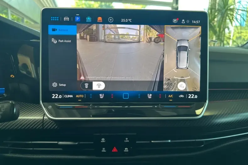 Volkswagen Golf din 2024 cu 14.900 km - oferta VOL161835 - foto 15