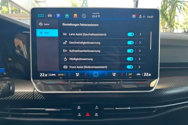 Volkswagen Golf din 2024 cu 14.900 km - oferta VOL161835 - foto 16