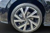 Volkswagen Golf din 2024 cu 11.110 km - oferta VOL161836 - foto 15