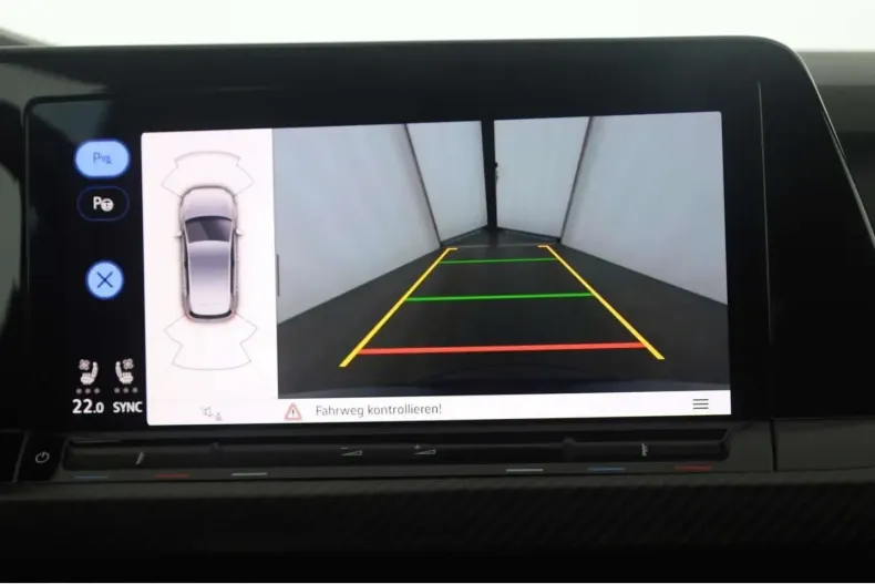 Volkswagen Golf din 2024 cu 4.244 km - oferta VOL161838 - foto 18