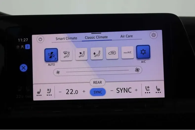 Volkswagen Golf din 2024 cu 4.244 km - oferta VOL161838 - foto 19