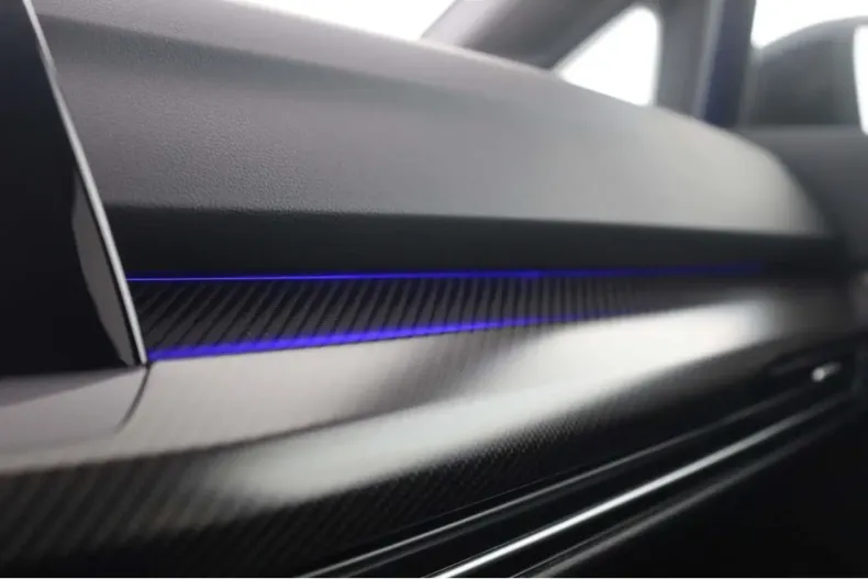 Volkswagen Golf din 2024 cu 4.244 km - oferta VOL161838 - foto 20