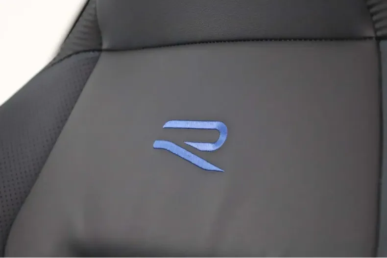 Volkswagen Golf din 2024 cu 4.244 km - oferta VOL161838 - foto 23