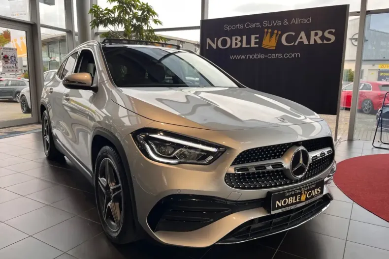 Mercedes-Benz GLA 250 din 2021 cu 49.900 km - oferta MER161842 - foto 1