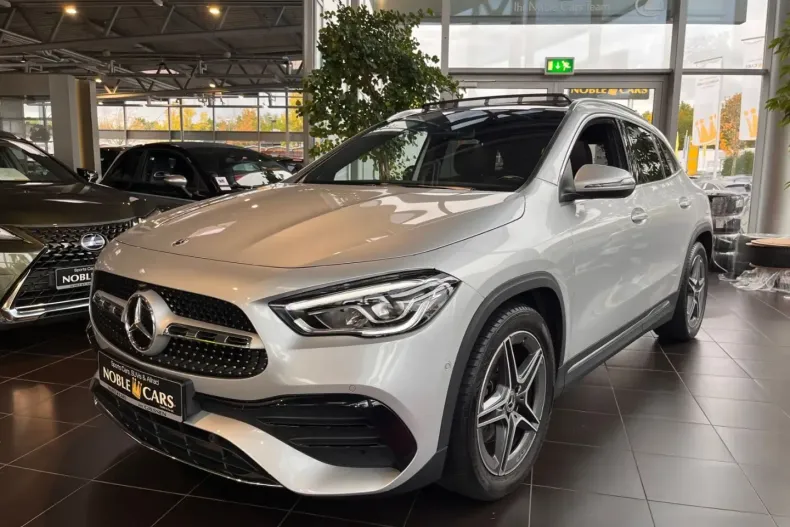 Mercedes-Benz GLA 250 din 2021 cu 49.900 km - oferta MER161842 - foto 3