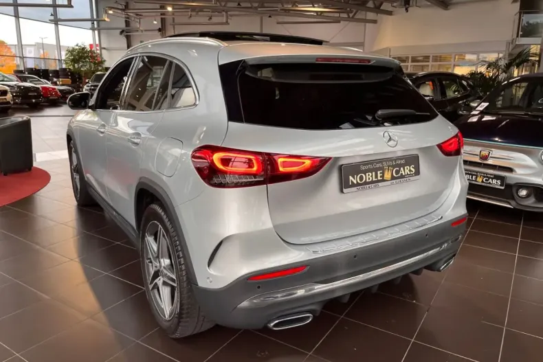 Mercedes-Benz GLA 250 din 2021 cu 49.900 km - oferta MER161842 - foto 5