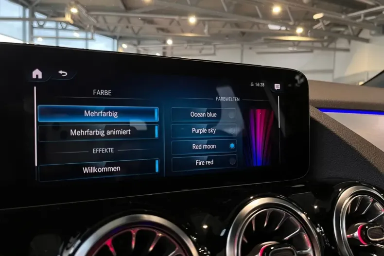 Mercedes-Benz GLA 250 din 2021 cu 49.900 km - oferta MER161842 - foto 18