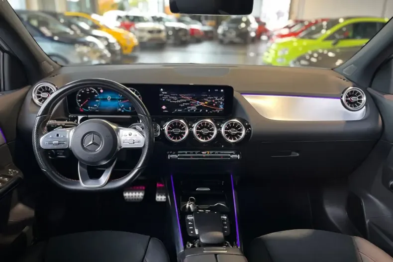 Mercedes-Benz GLA 250 din 2021 cu 49.900 km - oferta MER161842 - foto 23