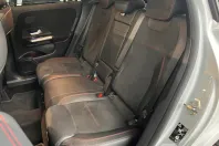 Mercedes-Benz GLA 250 din 2021 cu 49.900 km - oferta MER161842 - foto 24