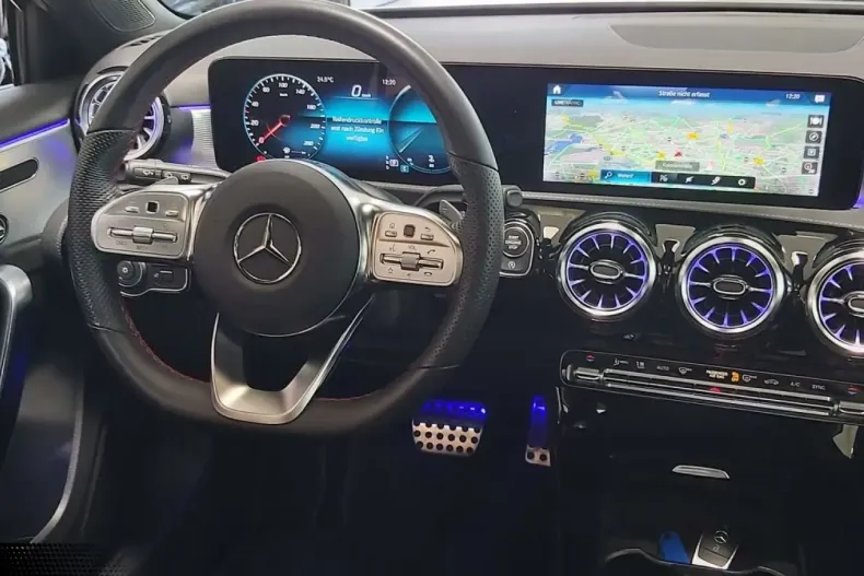 Mercedes-Benz A 250 din 2023 cu 17.000 km - oferta MER161843 - foto 13