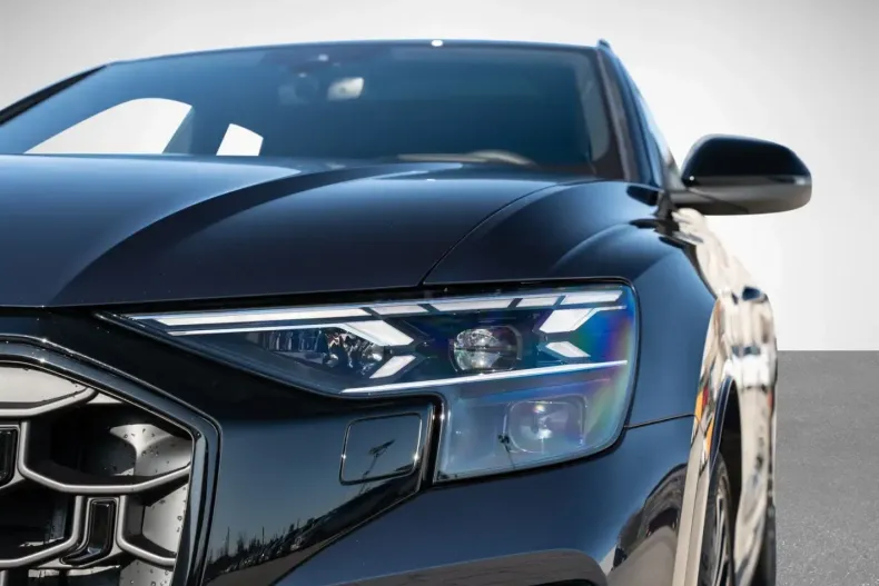 Audi Q8 din 2025 cu 15.900 km - oferta AUD161844 - foto 6