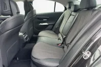 Mercedes-Benz E 200 din 2023 cu 52.397 km - oferta MER161846 - foto 10